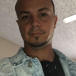 Meet your Posher, Phillip